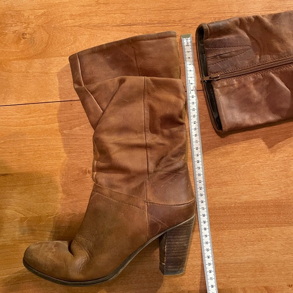 Slouchy leather boots - wide calf fit - Picture 6 of 6
